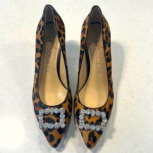 Leopard Pumps